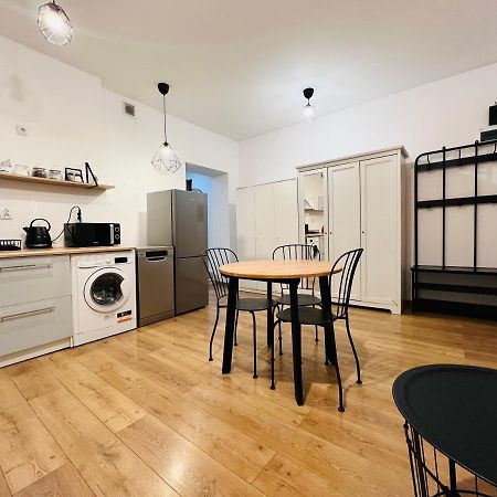 Melody Apartment Krakow Bagian luar foto