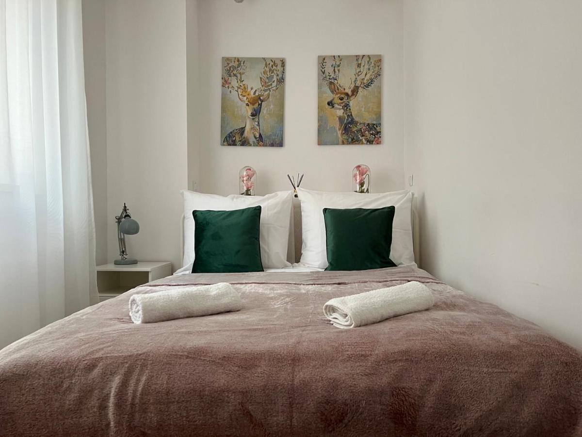 Melody Apartment Krakow Bagian luar foto