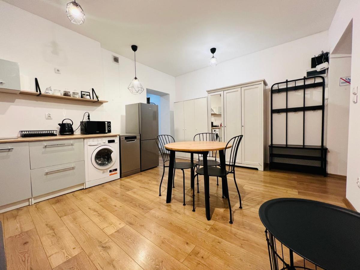 Melody Apartment Krakow Bagian luar foto
